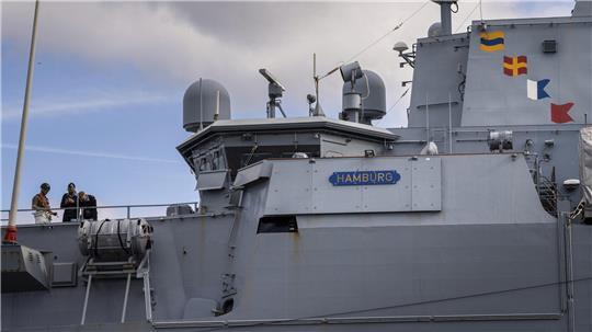 Die fregatte Hamburg der Deutschen Marine liegt am Sonntag in Kopenhagen. 