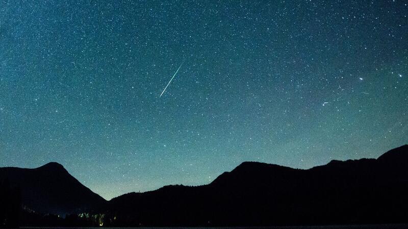 Höhepunkt der Sternschnuppen-Flut steht bevor Wenn Reste eines Kometen in der Atmosphäre verglühen, können Sternschnuppen entstehen. (Archivbild)