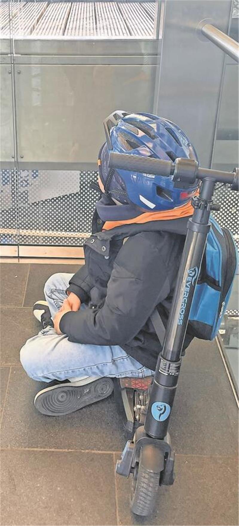 Wenn der Fahrstuhl stecken bleibt, heißt es: ausharren.