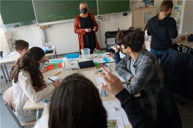 Wenn sich an der Schule etwas verändert, sollen Schülerinnen und Schüler besser beteiligt werden (Symbolbild). Foto: Henning Kaiser/dpa