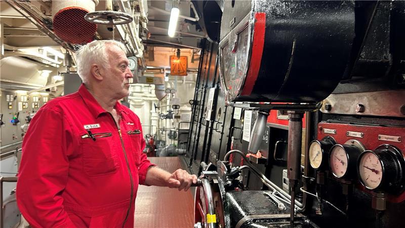 Wer die Maschine steuert, muss alle Anzeigen im Blick und Fingerspitzengefühl haben.