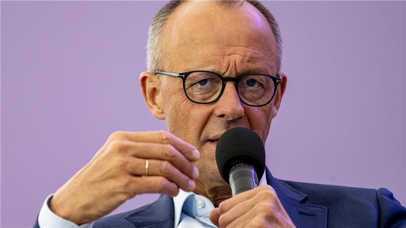 Merz kann sich 2027 Bundespräsidentin sehr gut vorstellen Wer folgt auf Bundespräsident Steinmeier? Kanzler Merz kann sich eine Frau als Staatsoberhaupt sehr gut vorstellen.