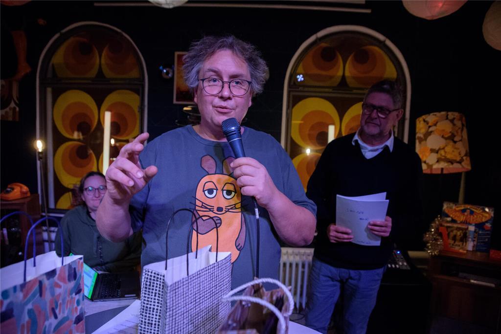 Wer hat die Nase vorn beim Städtevergleich? Eindrücke vom Kneipenquiz in Buxtehu...