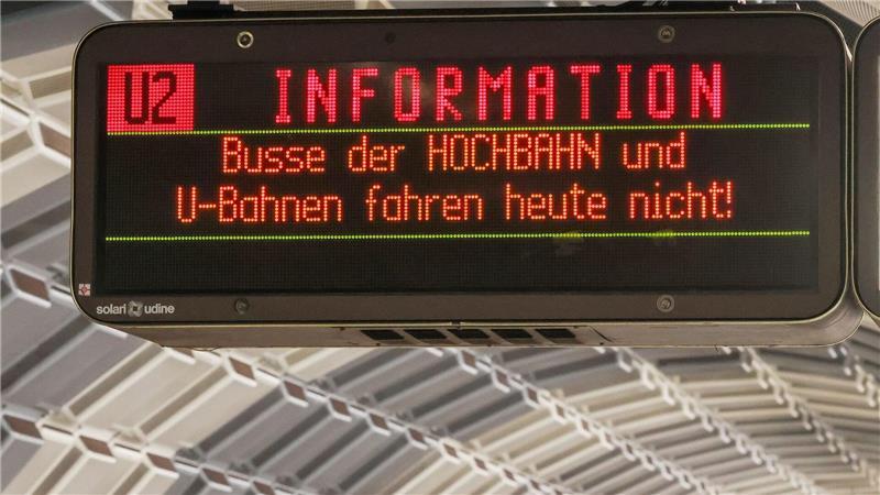 Wer innerhalb Hamburgs Bahn fahren wollte, musste die nicht vom Warnstreik betroffene S-Bahn nutzen.