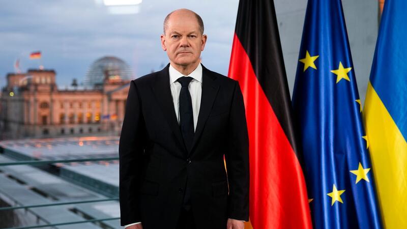 Wer ist dieser Kanzler Olaf Scholz? Journalist Daniel Brössler hat ein Buch über den deutschen Regierungschef geschrieben.