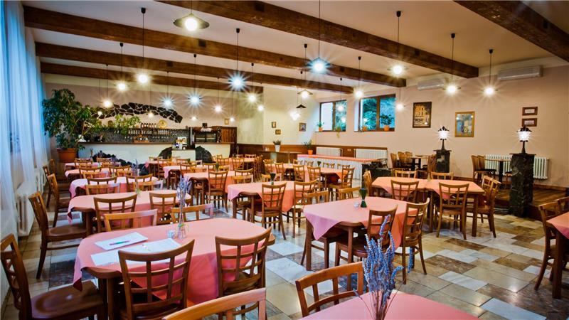 Restaurant-Ärger: Was Gäste ohne schlechtes Gewissen einfordern dürfen Wer reserviert und nicht kommt, muss unter Umständen trotzdem zahlen.