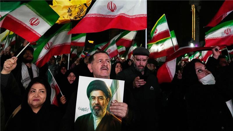 Wer trifft in Teheran die Entscheidungen - Modschtaba Chamenei oder ein anderer Anführer?