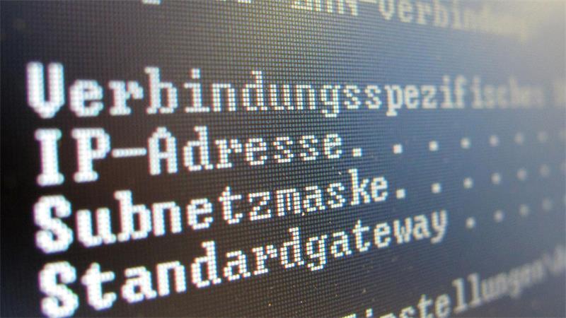 Kabinett beschließt Strafen für sexualisierte Deepfakes Wer von digitaler Gewalt betroffen ist, soll künftig von Online-Plattformen erfahren können, wer hinter einem anonymen Account steckt. (Symbolbild)