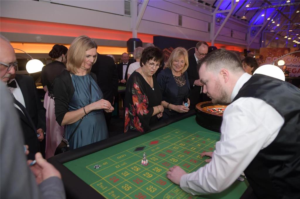 Wer wollte, konnte sich im Glückspiel versuchen.