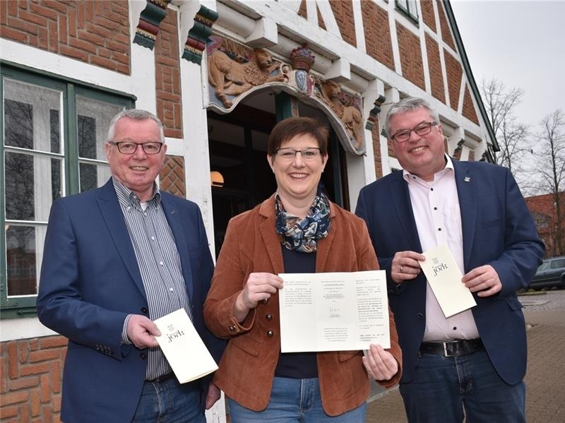Werben für den ersten Jorker Unter nehmerlunch : Gerd Hubert, Sabine Martens und Matthias Riel (von links). Foto Vasel