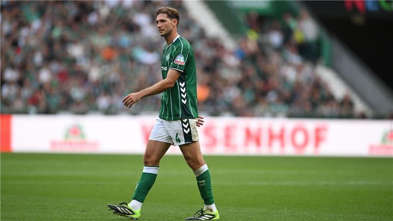 Werder ohne Stark gegen Freiburg - Fragezeichen hinter Duo Werder Bremen muss gegen den SC Freiburg auf Niklas Stark verzichten.