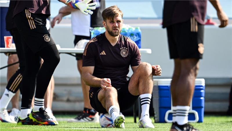 Werder Bremens Niclas Füllkrug hatte kurz mit dem Training ausgesetzt. Vorerst bleibt dem Stürmer wohl nur die Joker-Rolle. Foto: dpa