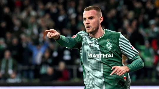 Werders Marvin Ducksch jubelt über sein Tor zum 2:0.