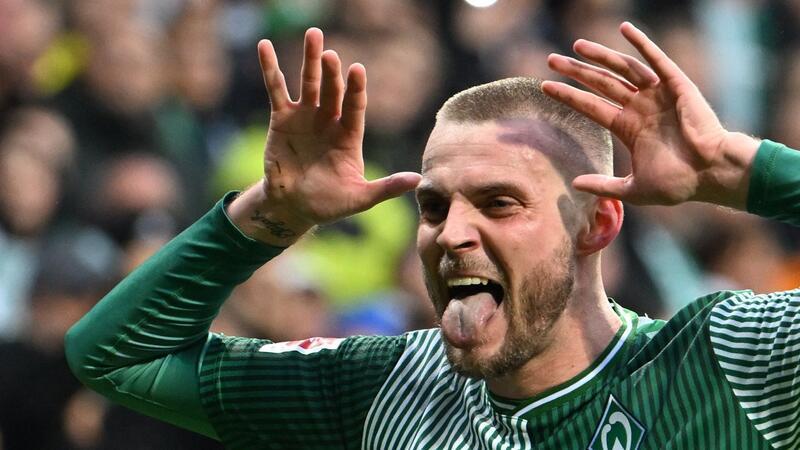 Werders Torschütze Marvin Ducksch jubelt über sein Tor zum 2:0.