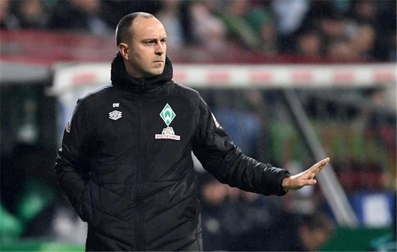 Werders neuer Trainer Ole Werner in totaler Ruhe an der Seitenlinie. Foto: Carmen Jaspersen/dpa