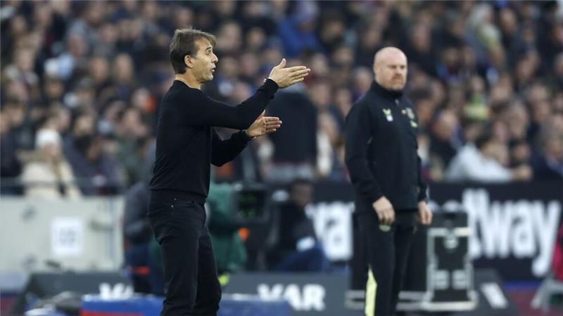 Füllkrug mit neuem Trainer: Aus für Lopetegui bei West Ham West Ham United trennt sich von Trainer Julen Lopetegui (l)