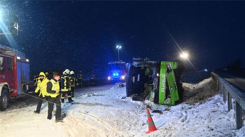 Wie es zu dem Unfall kam, ist bislang unklar.