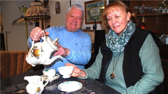 Wie früher: Reiner und Christine Klintworth pflegen die Tradition. Jeden dritten Sonntagnachmittag laden sie in die offene Heimatstube ein.