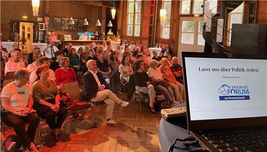 Wie hier beim ersten Forum in Stade soll auch in Buxtehude über Kommunalpolitik geredet werden.