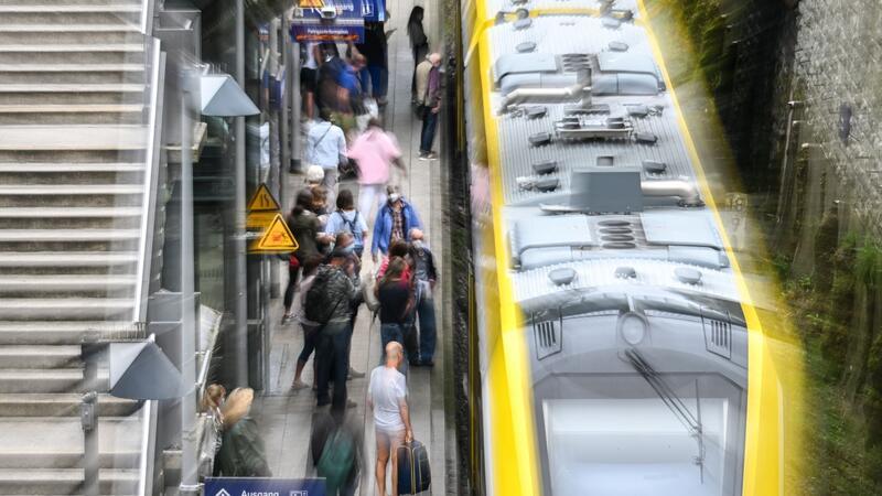 Wie können wir die Verkehrswende schaffen? Allein das Deutschlandticket reiche nicht aus, meint der VCD.