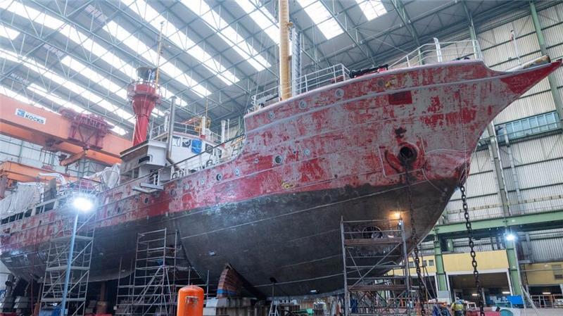 Feuerschiff „Elbe 1“ erhält Verjüngungskur in Stralsund Wiederholt wurde es auf seiner Position in der Elbmündung gerammt.