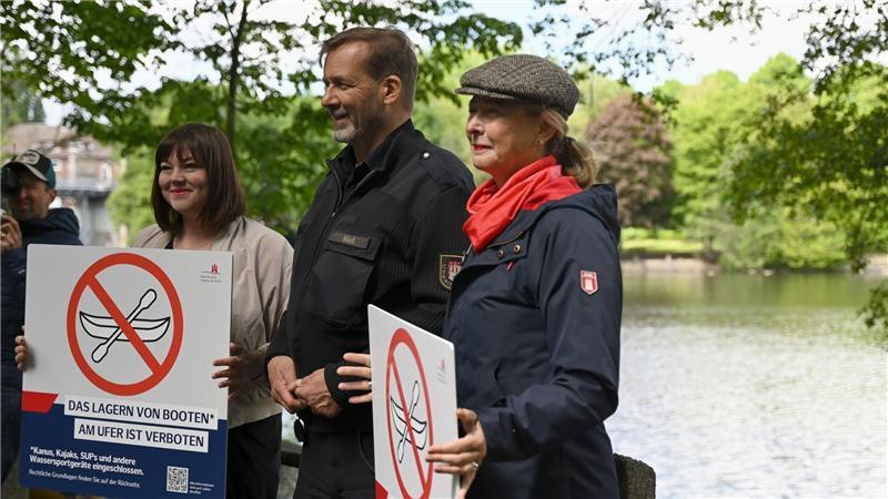 Wild gelagerte Boote im Uferbereich schaden der Natur und sehen nicht gut aus, sagt Umweltsenatorin Katharina Fegebank.