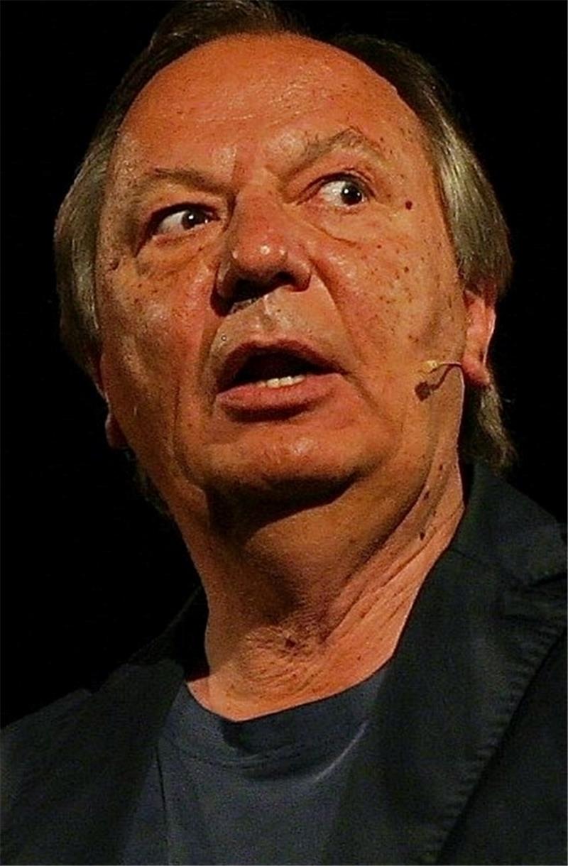 Wilfried Schmickler fällt im Januar 2017 mit „Das Letzte“ vom Glauben ab. Foto Holger Scholl