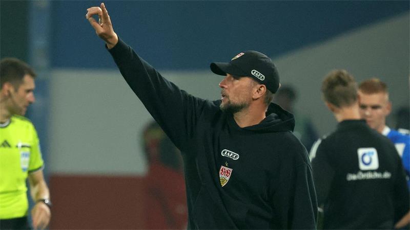 Will Dzenan Pejcinovic ganz nach oben bringen: Stuttgarts Trainer Sebastian Hoeneß.