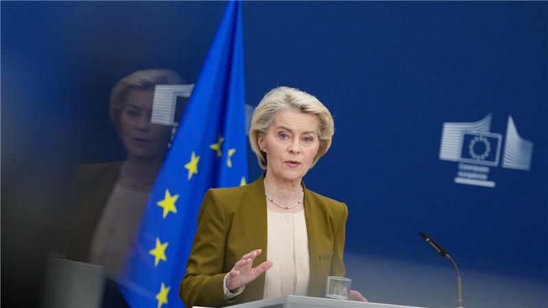 Russland-Sanktionen: Deutschland droht Fischstäbchen-Krise Will Russland mit neuen Sanktionen die Kriegsführung gegen die Ukraine erschweren: EU-Kommissionspräsidentin Ursula von der Leyen. (Archivbild)