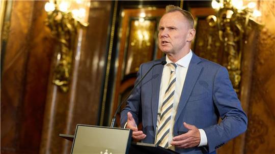 Will am neuen Stadion trotz des Olympia-Nein festhalten: Hamburgs Innensenator Andy Grote (SPD).  