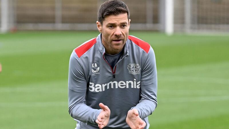 Vor möglicher Meisterschaft: Alonsos Fokus auf West Ham Will mit Bayer das Triple holen: Xabi Alonso.
