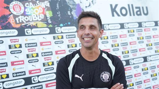 Will mit dem FC St. Pauli attraktiven Fußball spielen: Trainer Marcel Rapp. (Archivbild)