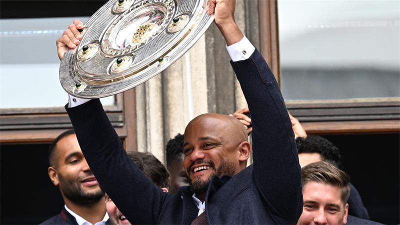 Will wieder Meistermacher sein: Bayern-Coach Vincent Kompany. (Archivbild)