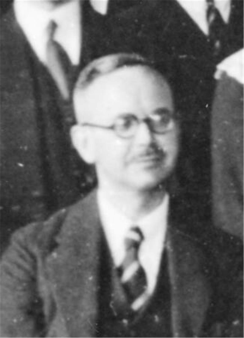 Willy Konopka, Schulleiter des Reform-Realgymnasiums und Vorläufers der heutigen Halepaghen-Schule.