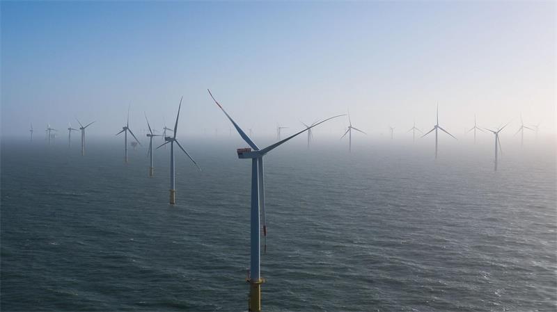 Windkraftanlagen sind ein Teil des Geschäfts von RWE. (Archivbild)
