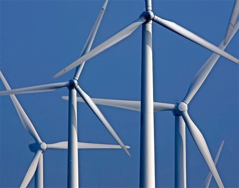 Windkraftanlagen sind im Landkreis Stade keine Seltenheit – womöglich soll es bald mehr davon geben.