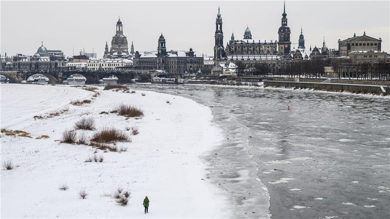 Frostige Temperaturen treiben Heizkosten 2025 nach oben Winter in Dresden: Die Heizkosten in Sachsen dürften besonders steigen