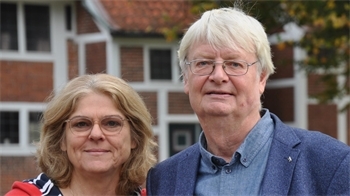 "Wir haben 1000 Gedanken im Kopf, weil wir schweren Herzens von den AltländerInnen Abschied nehmen und das neue Heim Baustelle ist."Karin Lankuttis-Junge und Uwe Junge aus Grünendeich am Donnerstag, 22. Oktober 2026.