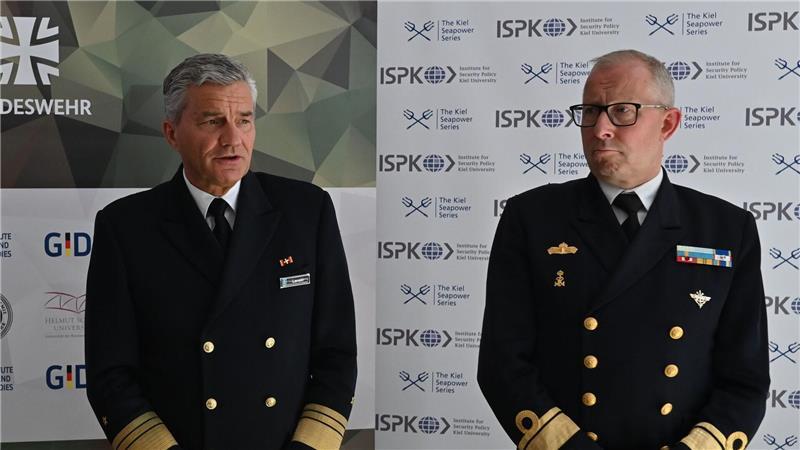 „Wir haben wieder sehr realitätsnah üben können und viele Erfahrungen gesammelt“, erklärte Vize-Admiral Frank Lenski (l). 