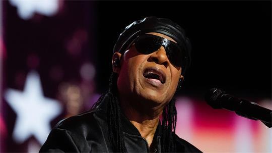 „Wir leben seit fünfzig Jahren mit „Songs in the Key of Life“, aber es gibt noch mehr zu hören“, so Stevie Wonder. (Archivbild) 