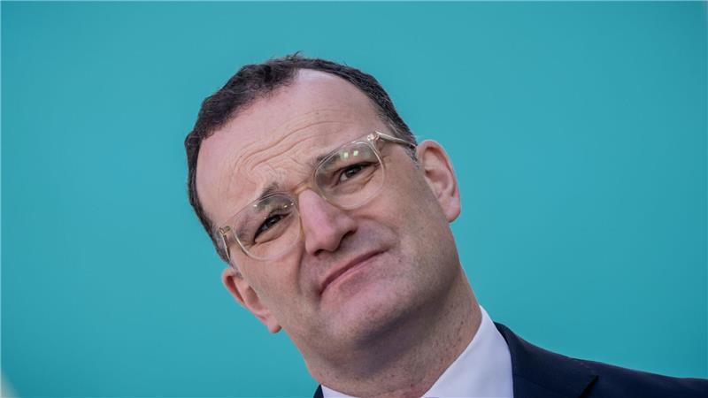 Merz: Gesundheitsreform und Haushalt am Mittwoch im Kabinett „Wir müssen zu politischen Entscheidungen kommen“, sagt Fraktionschef Jens Spahn.