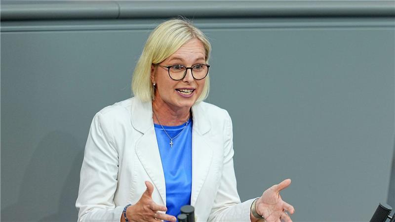 Wirbt für Olympische Spiele in Deutschland: Sport-Staatsministerin Christiane Schenderlein. (Archivbild)