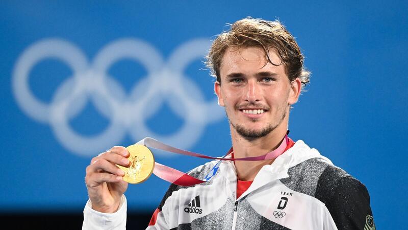 Alles für die Fahne: Schröders vehemente Eigenwerbung Wird durch Olympia-Gold zum großen Schröder-Widersacher: Alexander Zverev.