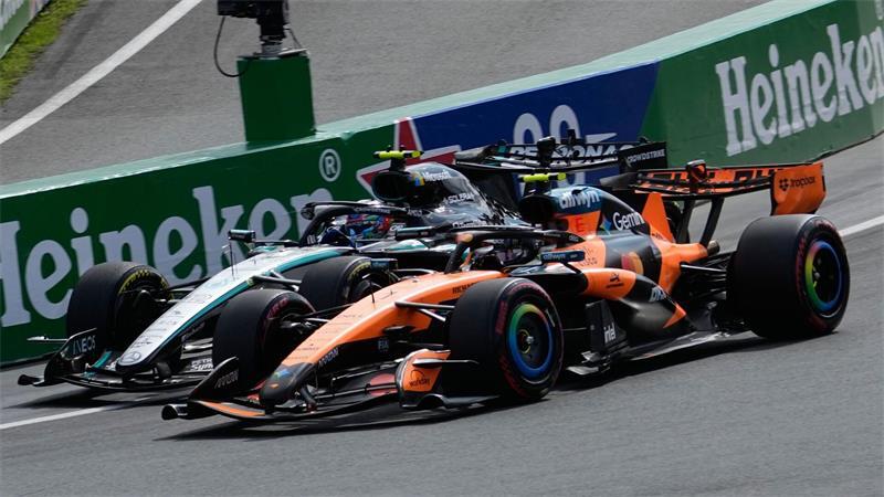 Das Monza-Gefühl: Antonellis erstes Heimspiel an WM-Spitze Wird es in der WM noch einmal eng zwischen Kimi Antonelli (l) und Lando Norris? (Archivbild)