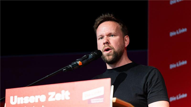 Wirft den anderen Parteien vor, die AfD zu kopieren: Linke-Landeschef Thorben Peters. (Archivbild)