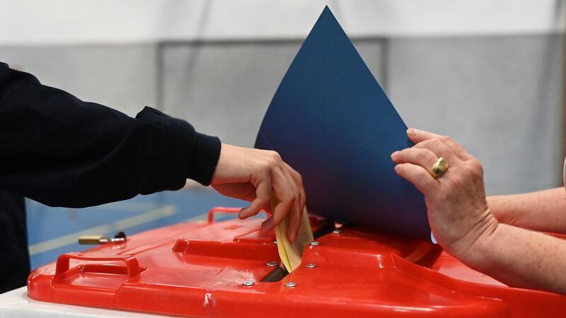 Wirtschaftsverbände zeigten sich enttäuscht vom Ausgang des Referendums.