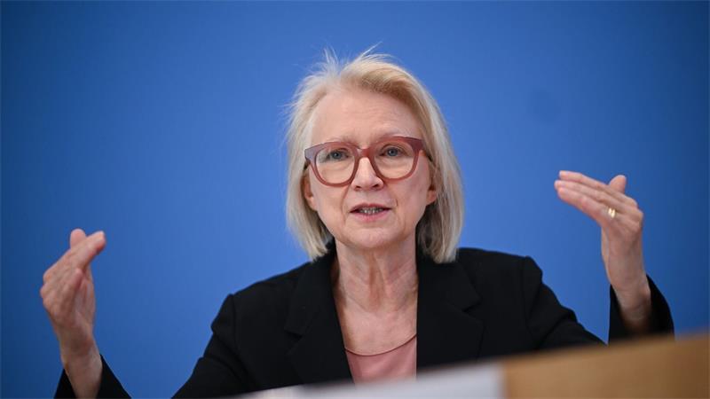 Benzinpreise bleiben oben - Ruf nach Spritpreisdeckel Wirtschaftsweise sieht staatliche Entlastung nicht als Lösung. (Archivbild)