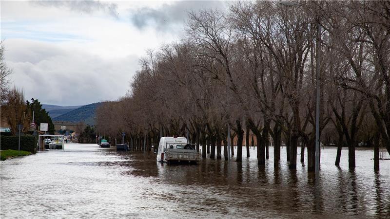 Studie: Hochwasserschäden durch Anpassung verringert Wissenschaftler des Potsdam-Instituts für Klimafolgenforschung (PIK) haben Überschwemmungen in Europa, wie hier in Spanien, untersucht. (Archivbild)