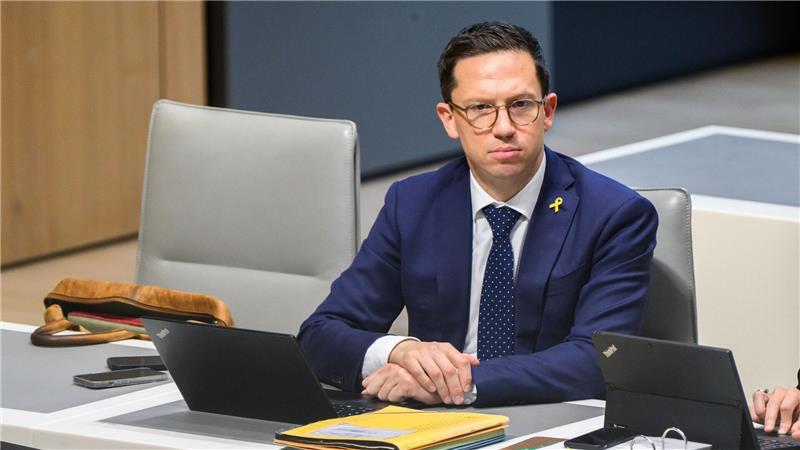 Wissenschaftsminister Mohrs ist nach Angaben seines früheren Fahrers nicht Adressat der Kritik im Tagegeld-Streit. (Archivbild)