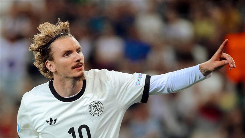 Woltemade bleibt cool im Bayern-Wirbel: Nur Finale zählt Wo geht sein Weg hin? Nick Woltemade.